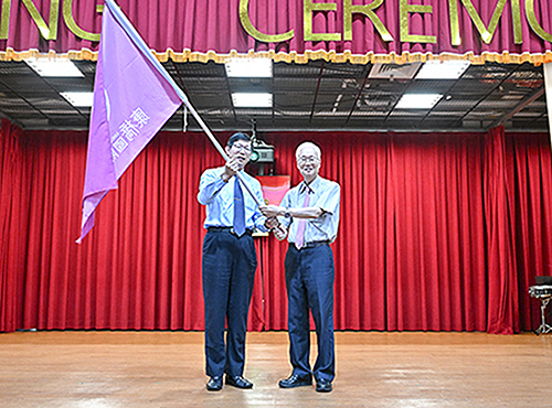 青山校區許銘欽校長榮退，張仁傑副校長接任青山校區校長